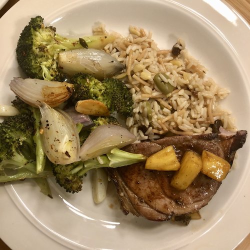 HAM STEAK WITH ROSEMARY PINEAPPLE GLAZE – Broad Arrow Farm Market & Butcher